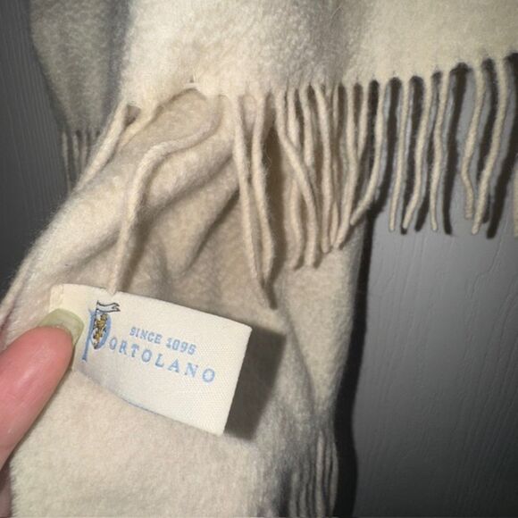 Portolano Cashmere Fringe Scarf - Picture 2 of 5